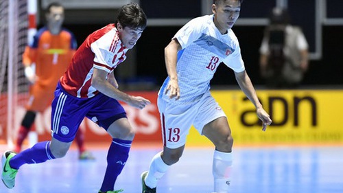 Việt Nam 1-7 Paraguay: Văn Vũ ghi bàn danh dự